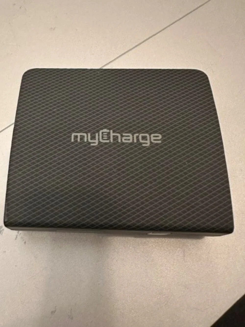 Manual myCharge AMU67KG AmpMax Portable Charger
